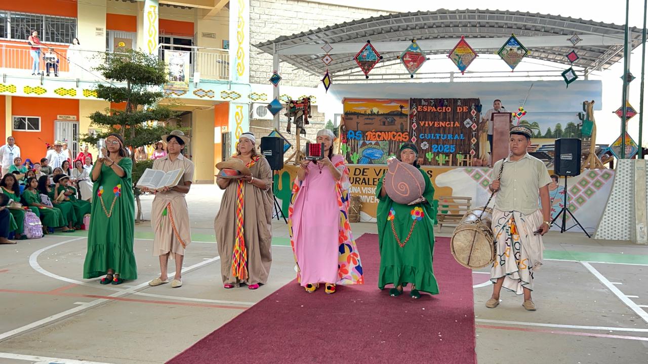 La IEENSIU da apertura oficial a los Espacios de Vivencia Cultural 2025